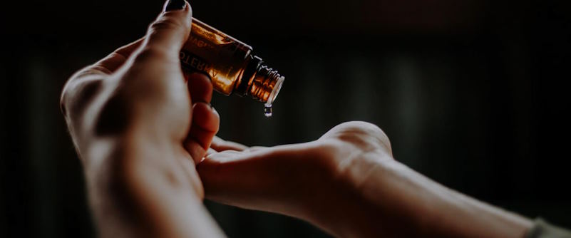 use essential oils for hair